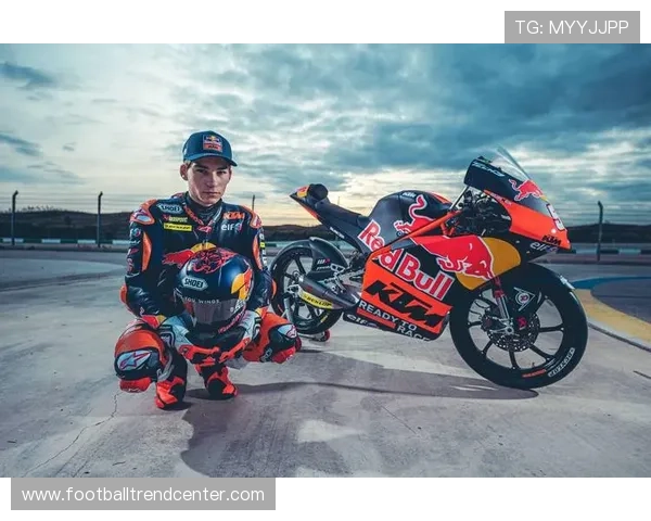 MotoGP赛季激战正酣 多位车手争夺总冠军宝座胜负难料