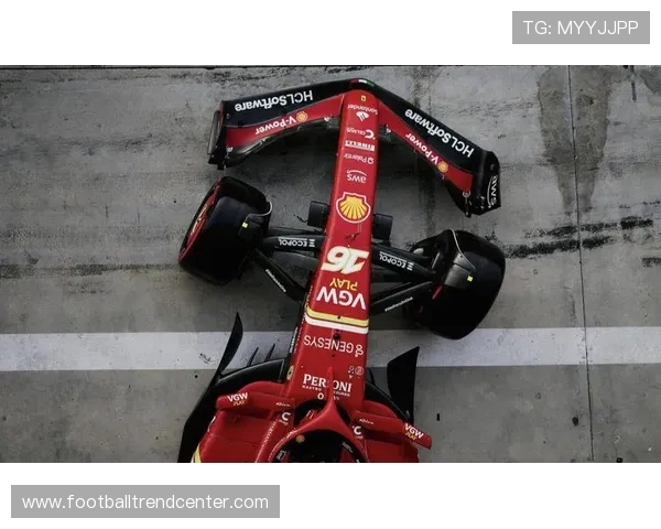 F1赛季激烈角逐：车手和车队最新动态引发全球热议