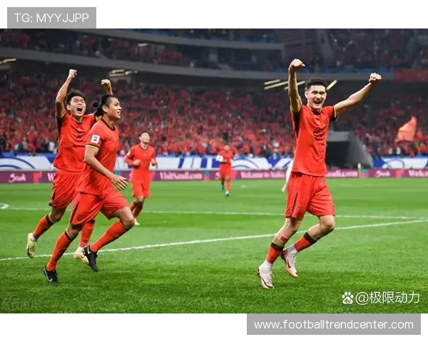 中国足球超级联赛迎来新赛季激战 重点球队阵容调整与目标分析